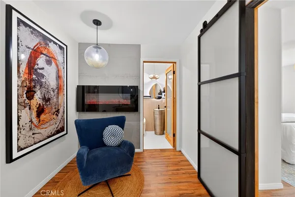 $1,499,888 | 261 North Oak Avenue, Pasadena, CA 91107