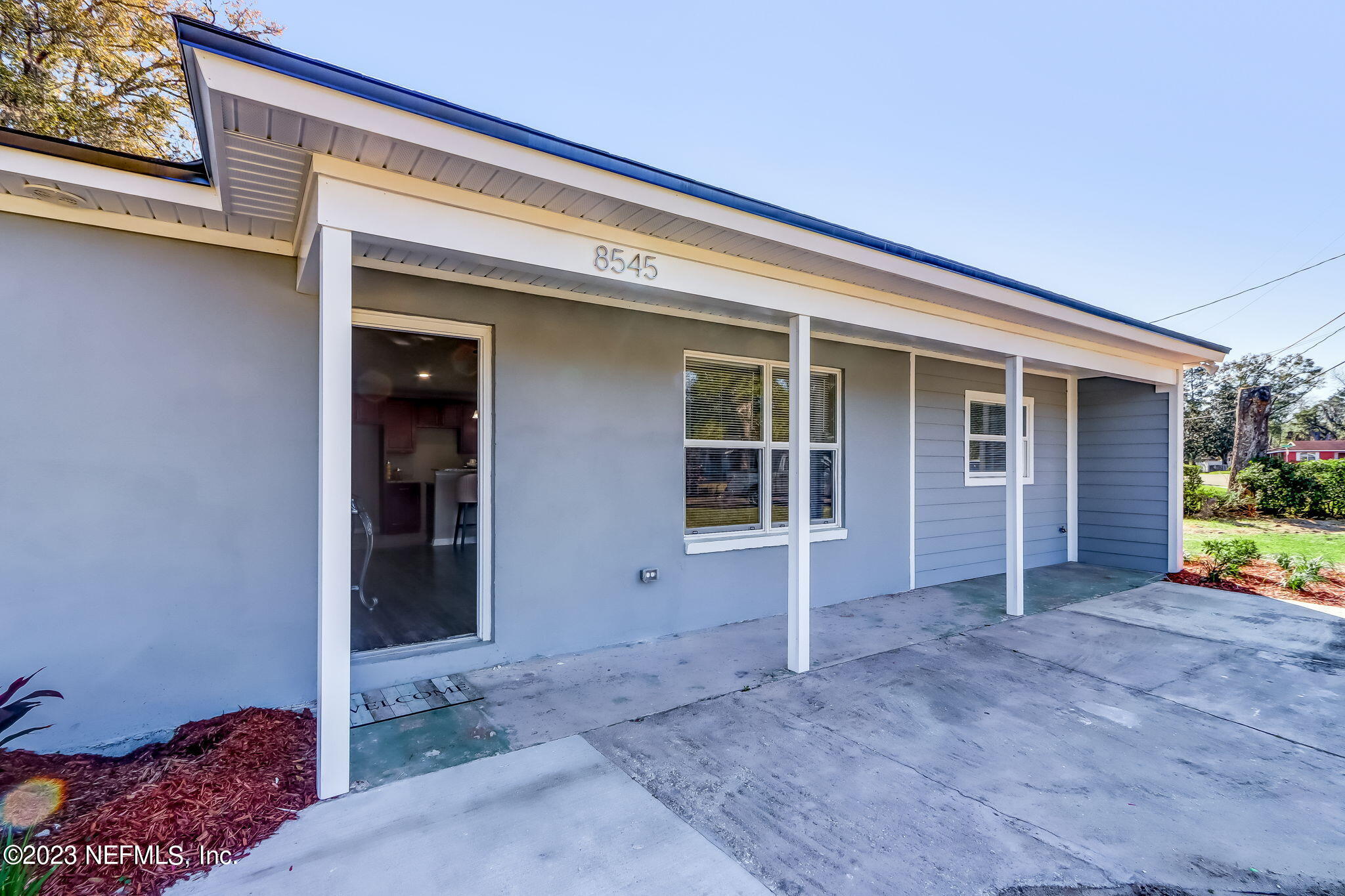 8545 Laurens Road Jacksonville, FL 32208 - Photo 5 of 29 front view of a house
