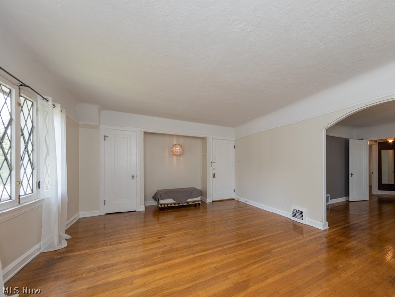3658 Daleford Road Cleveland, OH 44120 - Photo 13 of 28