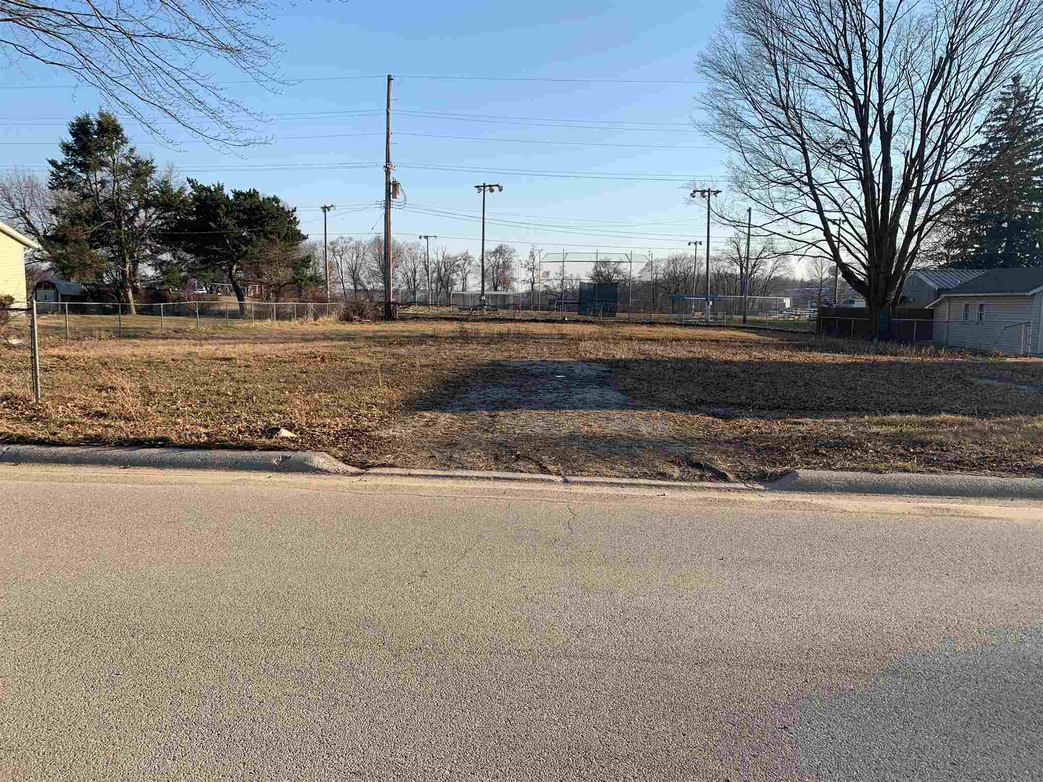 512 East Spring Street Lagrange, IN 46761 - Photo 5 of 5 Gallery Image 5