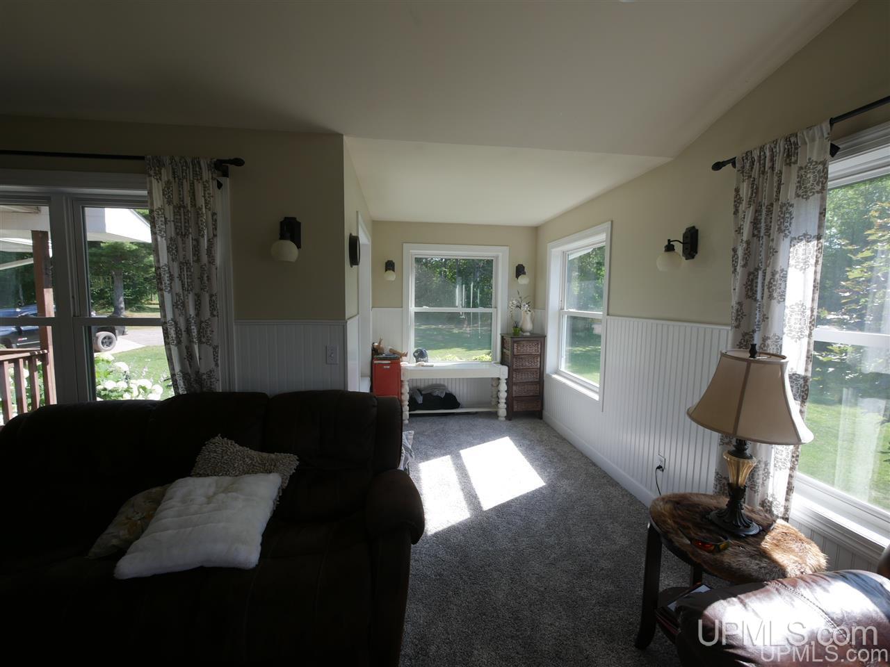 49655 Rosenlund Road Hancock, MI 49930 - Photo 4 of 22 Gallery Image 4