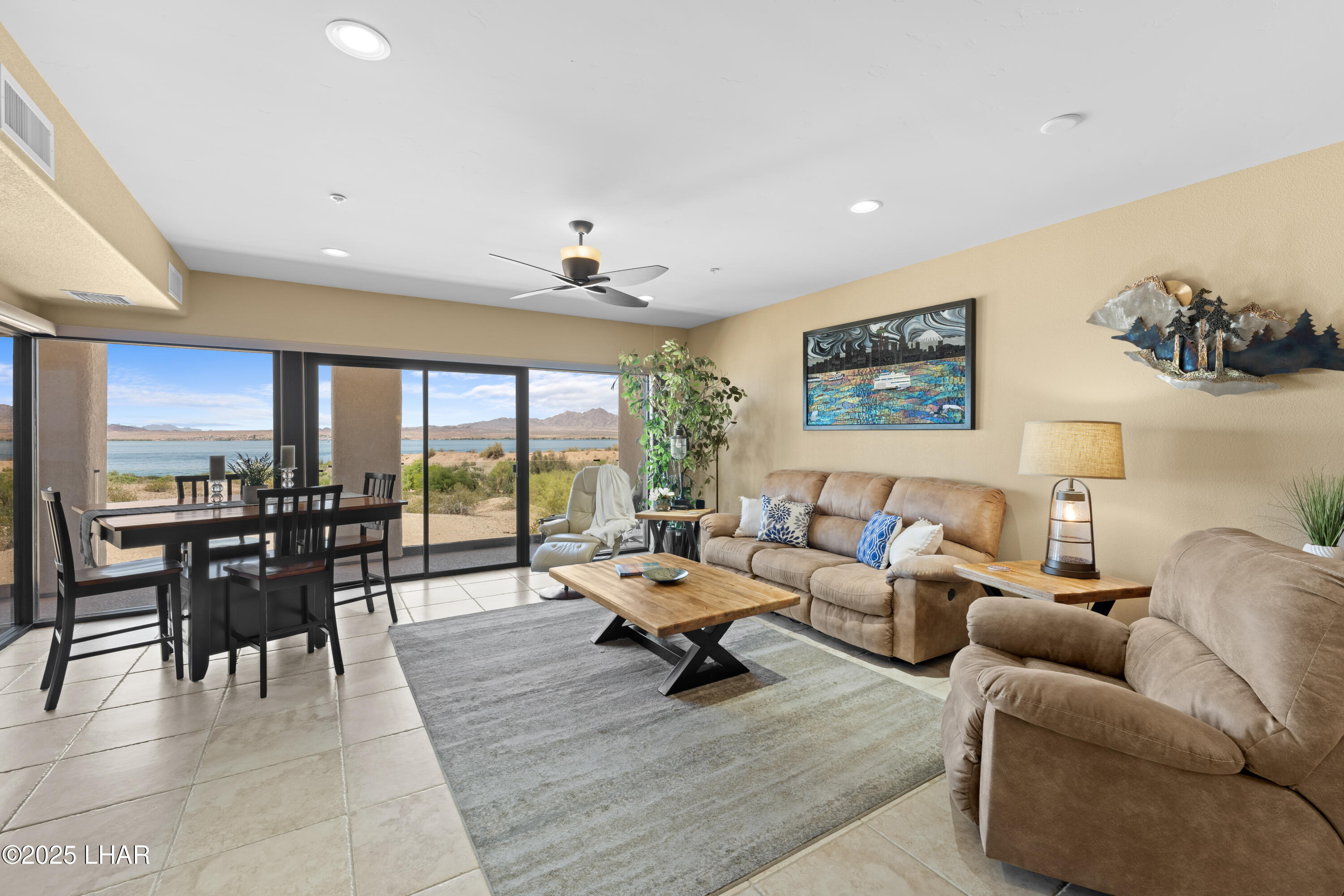 433 London Bridge Road, Unit B202 Lake Havasu City, AZ 86403 - Photo 18 of 63 Wall of Glass Windows and Sliders