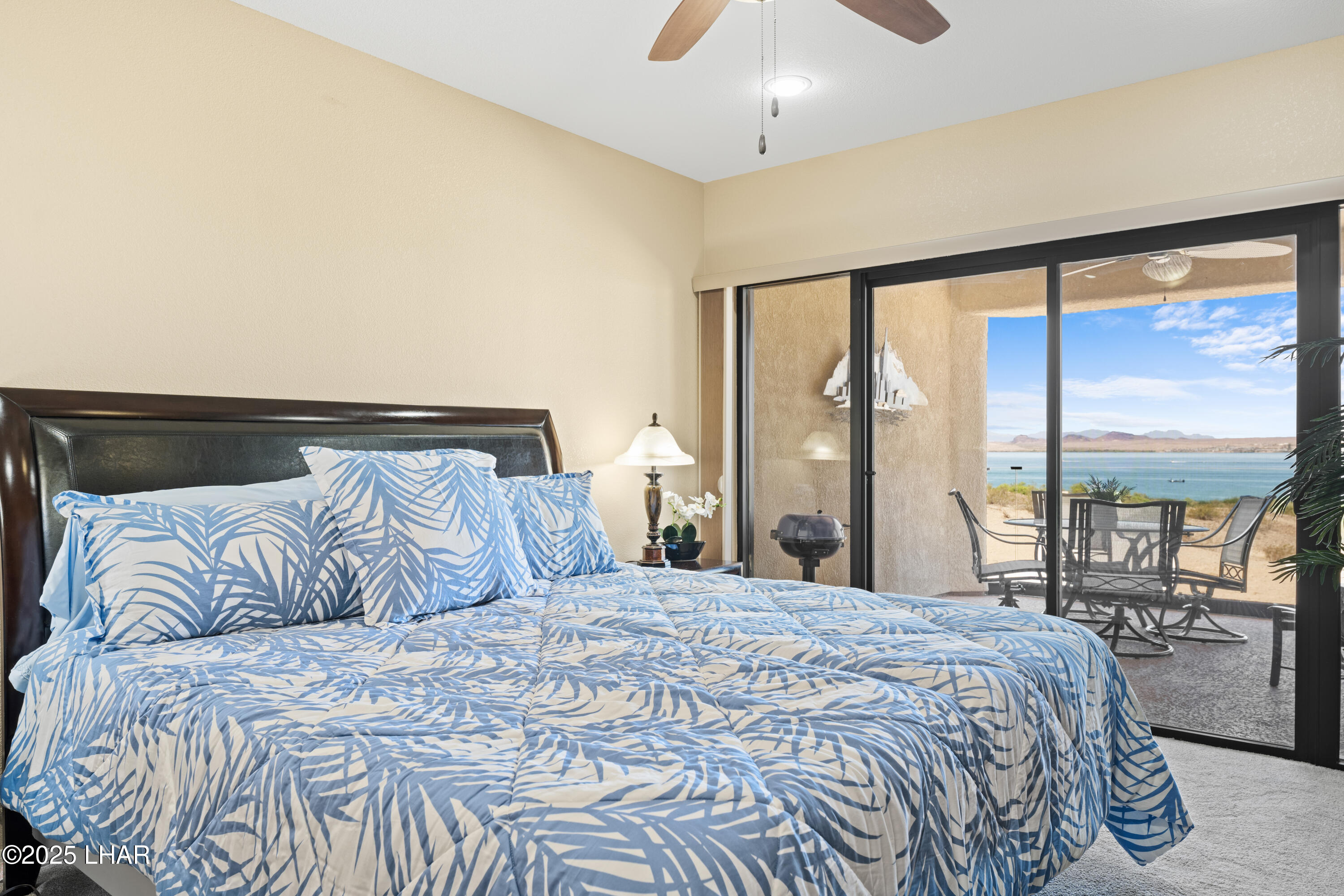 433 London Bridge Road, Unit B202 Lake Havasu City, AZ 86403 - Photo 26 of 63 433 London Bridge Rd 202 5 34 of 40