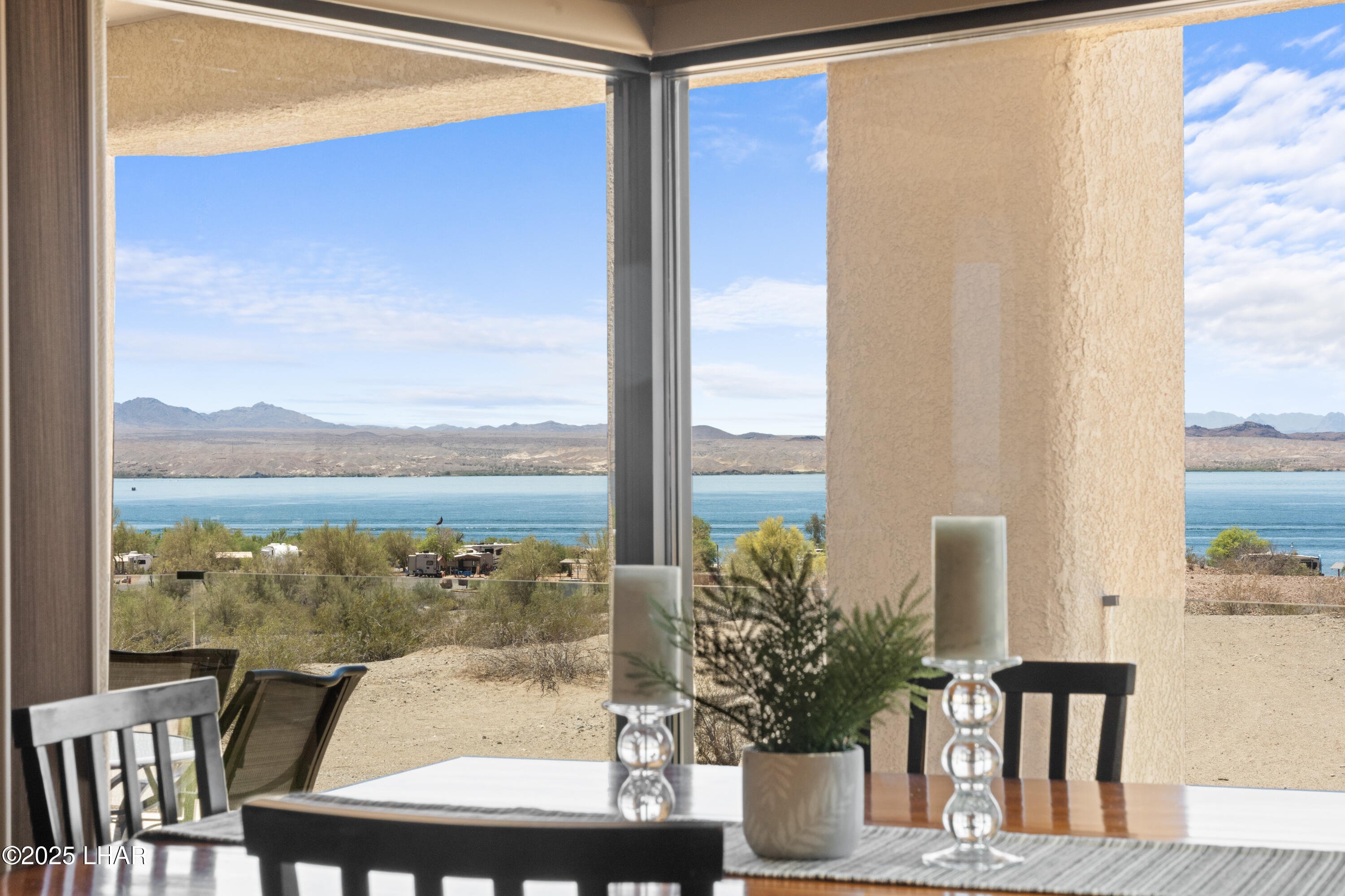433 London Bridge Road, Unit B202 Lake Havasu City, AZ 86403 - Photo 39 of 63 433 London Bridge Rd 202 5 36 of 40