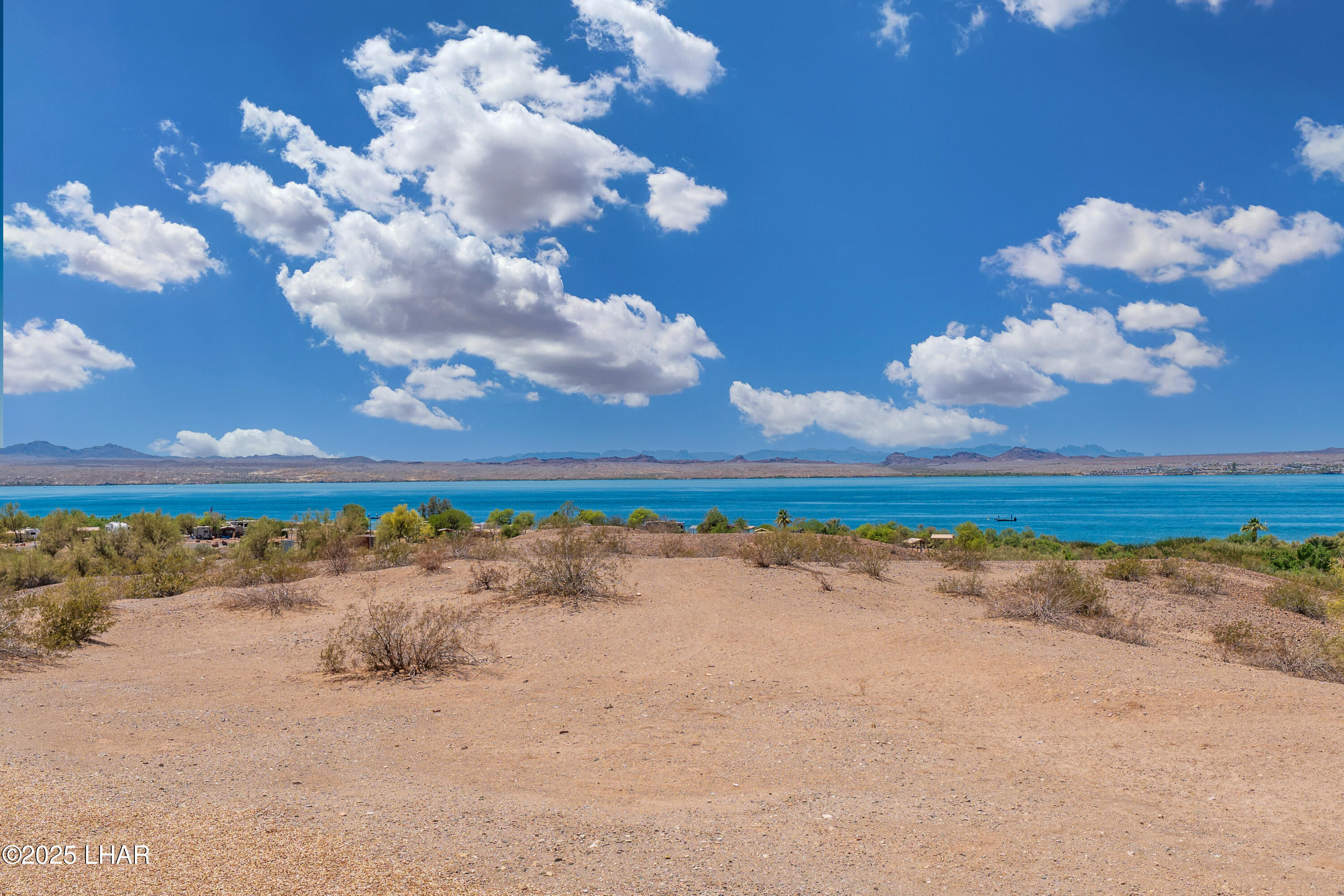433 London Bridge Road, Unit B202 Lake Havasu City, AZ 86403 - Photo 61 of 63 433 London Bridge Rd 202 EXT 13 of 22