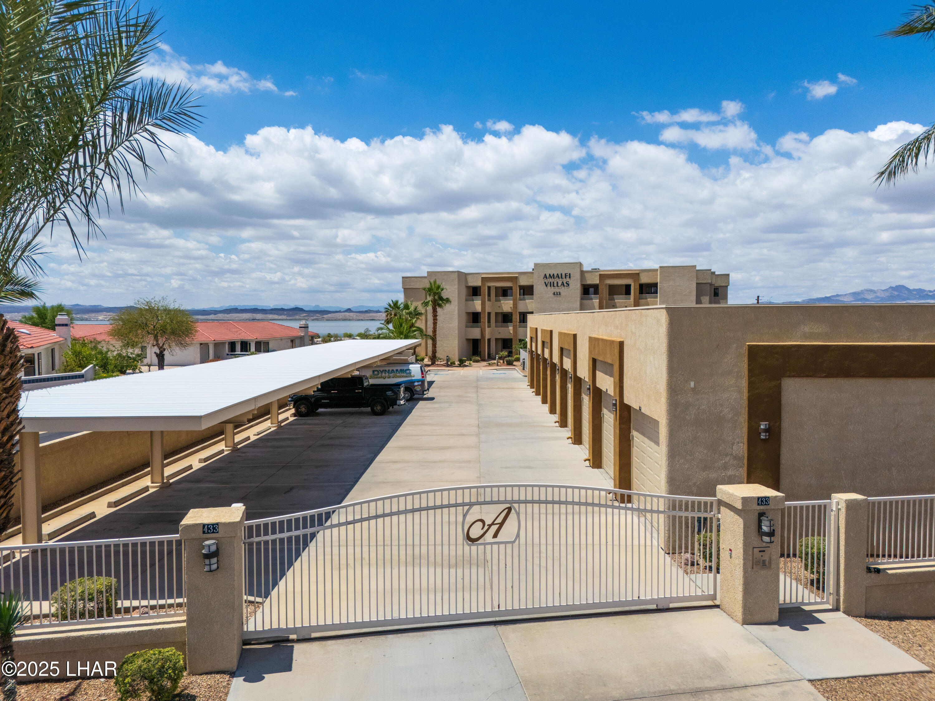 433 London Bridge Road, Unit B202 Lake Havasu City, AZ 86403 - Photo 9 of 63 Keep a small grocery type cart in your garage for easy transport to elevator for all your Lake Havasu City purchases