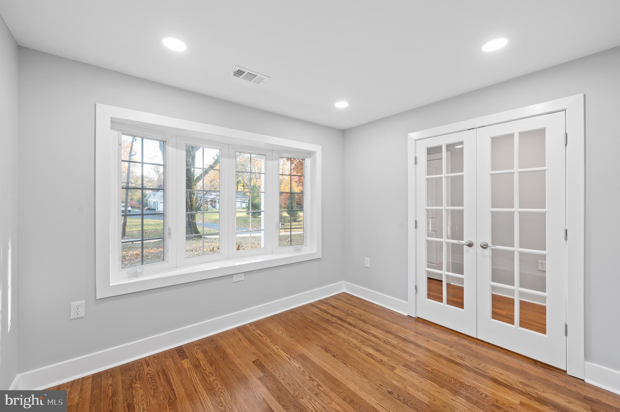 547 Walker Road Wayne, PA 19087 - Photo 18 of 38 Office /Den