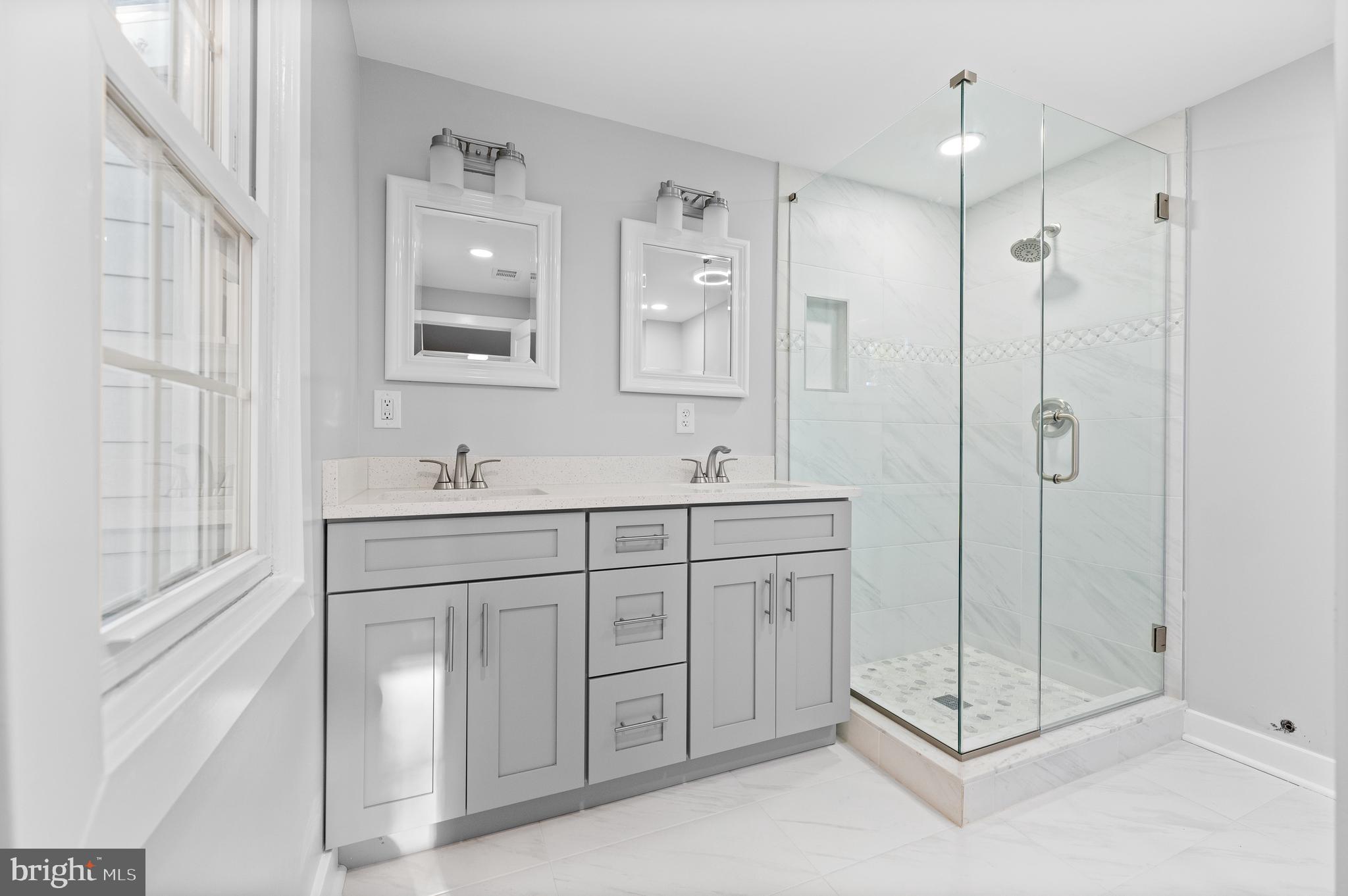 547 Walker Road Wayne, PA 19087 - Photo 21 of 38 Primary Bath