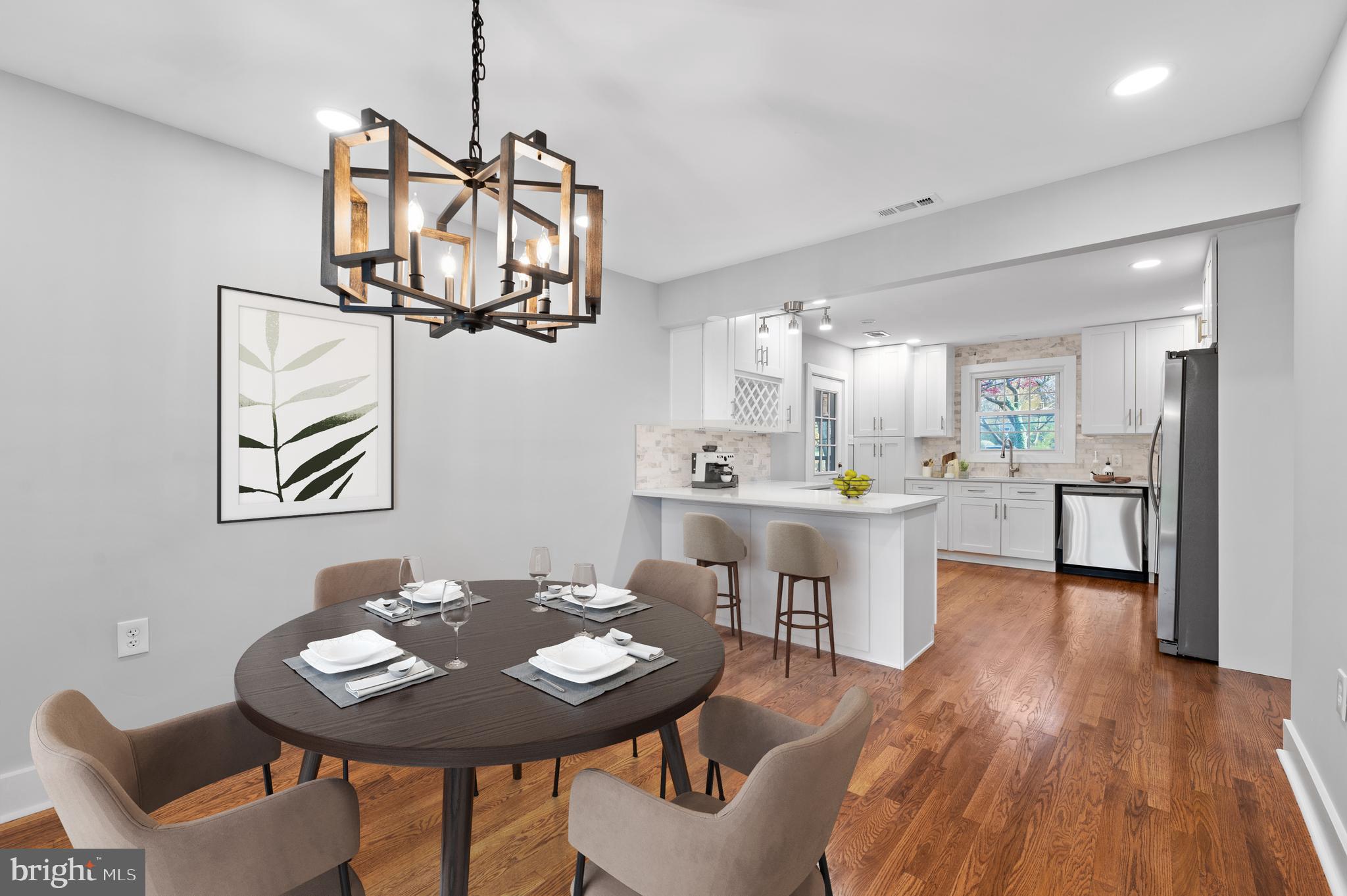 547 Walker Road Wayne, PA 19087 - Photo 7 of 38 Designer Kitchen/Dining Room Staged