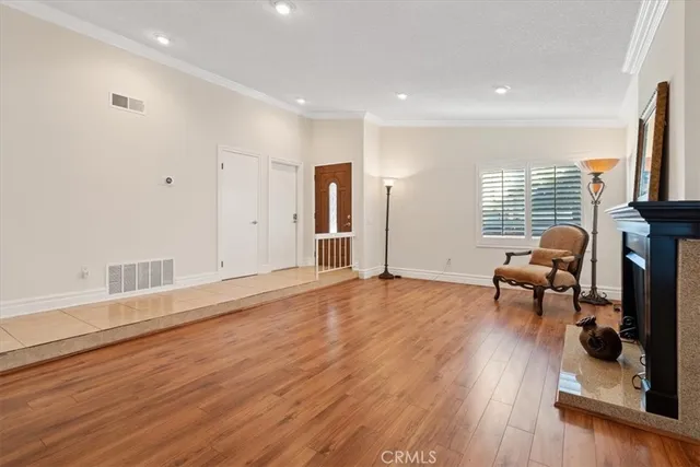 $3,900 | 14915 Harvest Street, Mission Hills, CA 91345