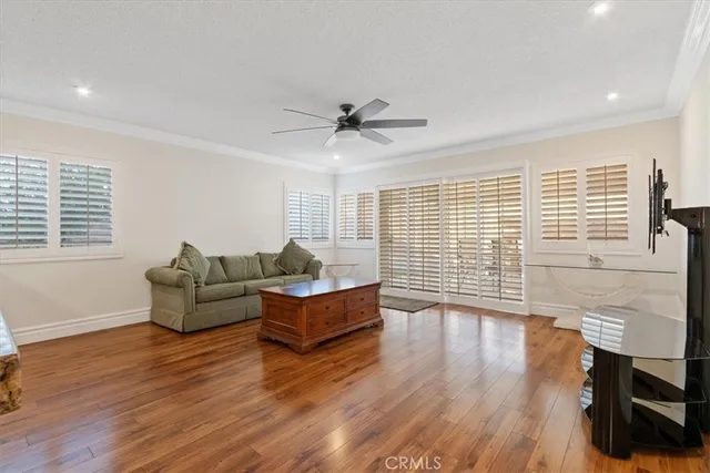 $3,900 | 14915 Harvest Street, Mission Hills, CA 91345