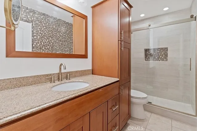 $3,900 | 14915 Harvest Street, Mission Hills, CA 91345