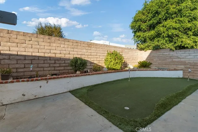 $3,900 | 14915 Harvest Street, Mission Hills, CA 91345