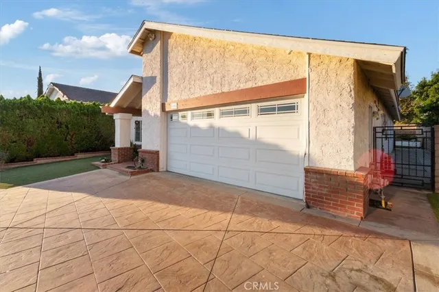 $3,900 | 14915 Harvest Street, Mission Hills, CA 91345