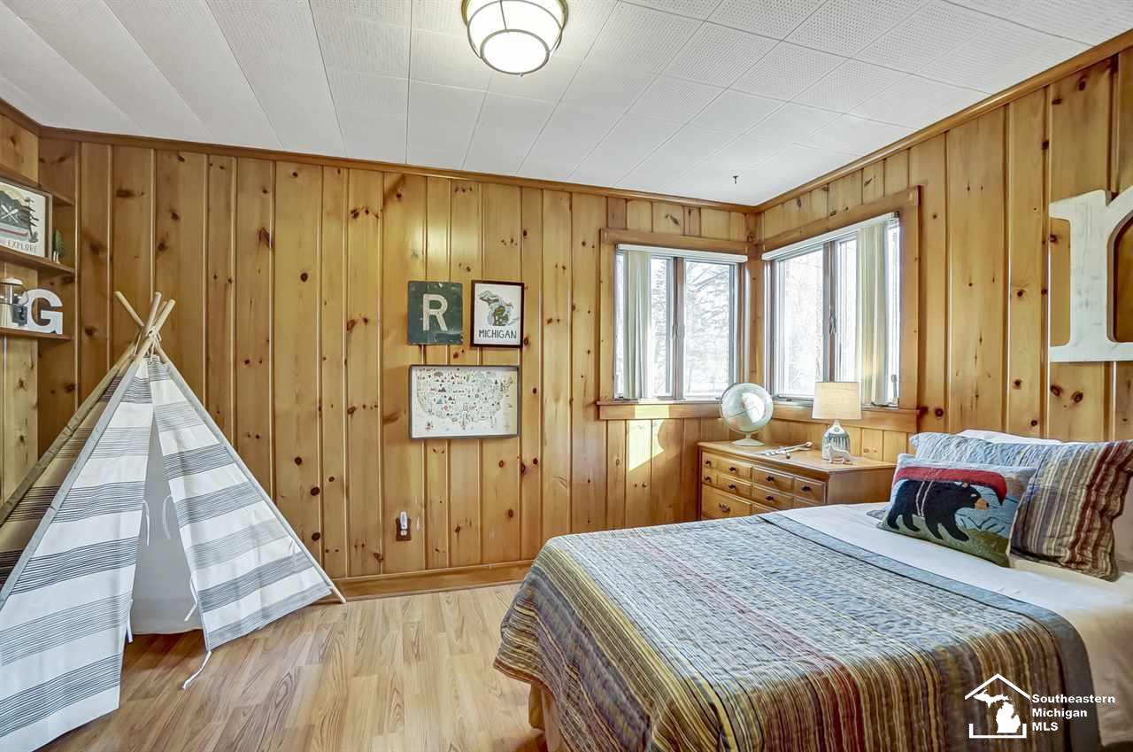 8894 Dixon Road Monroe, MI 48161 - Photo 27 of 44