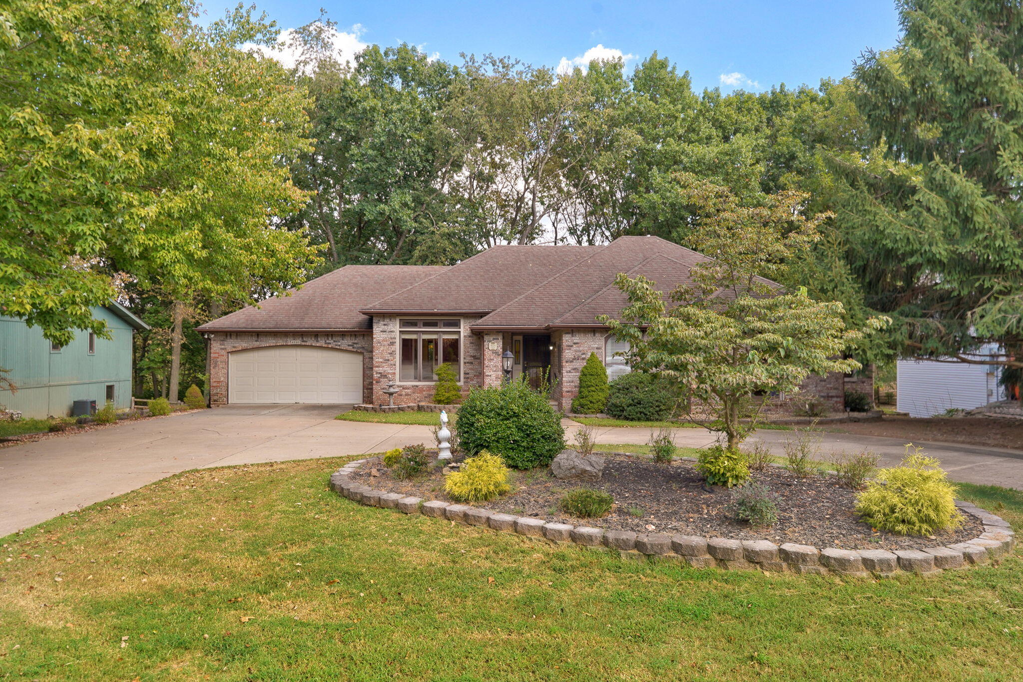 4530 South Harvard Avenue Springfield, MO 65804 - Photo 2 of 66 4530 S Harvard Ave-54