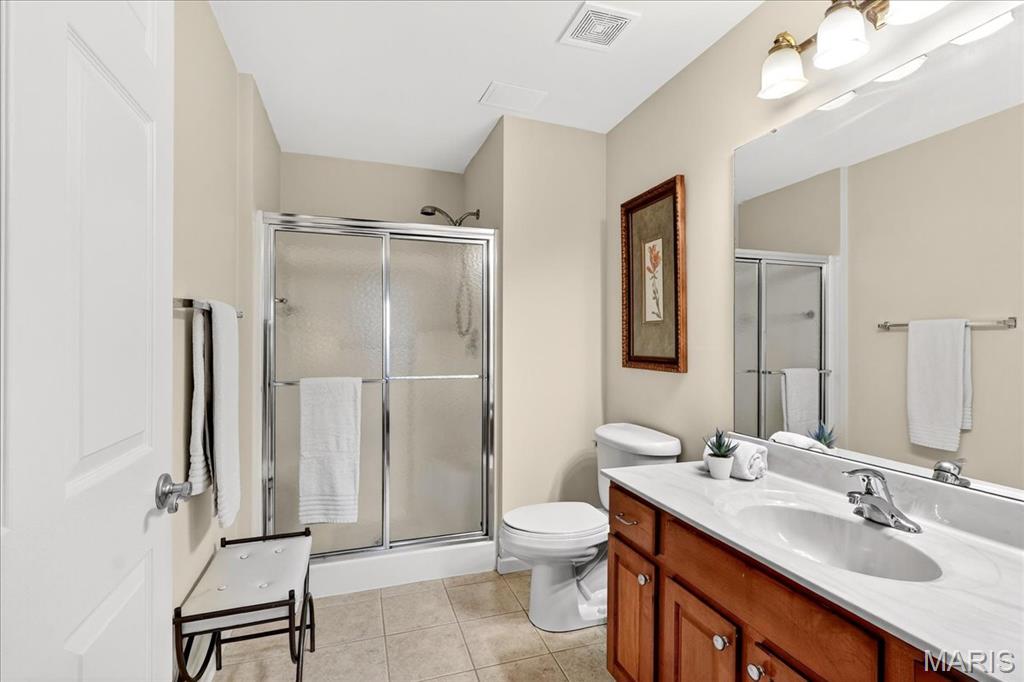 2 Monarch Trace Court, Unit 108 Chesterfield, MO 63017 - Photo 11 of 23