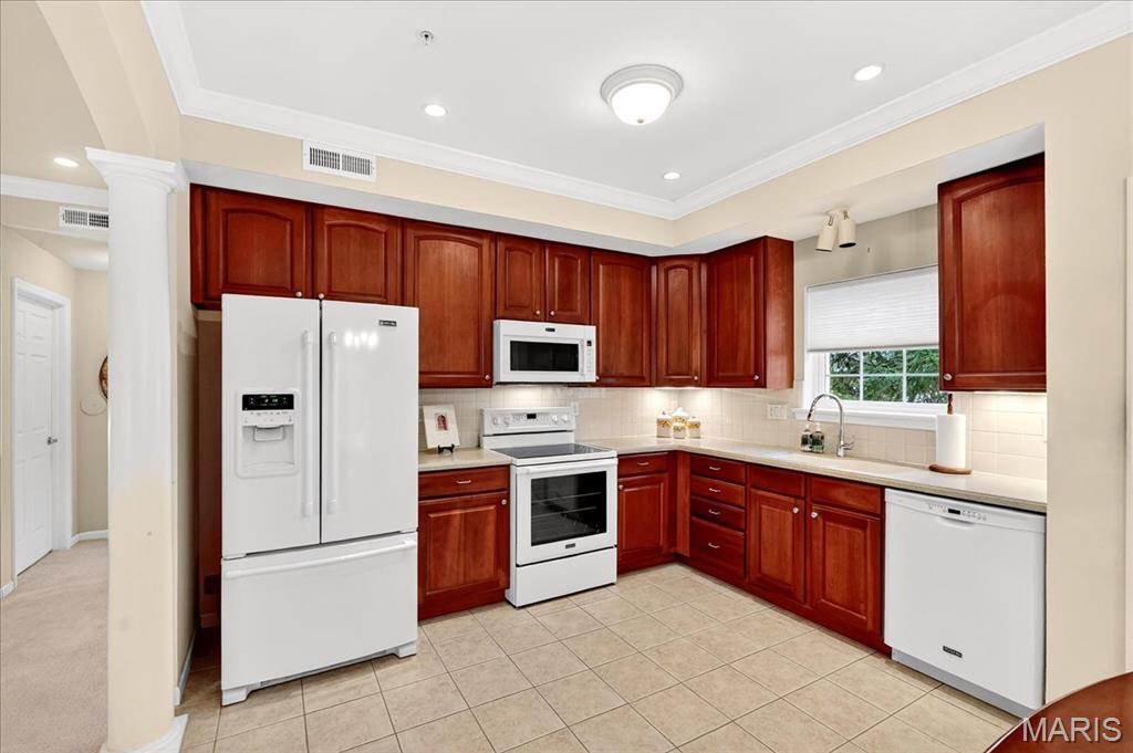 2 Monarch Trace Court, Unit 108 Chesterfield, MO 63017 - Photo 6 of 23