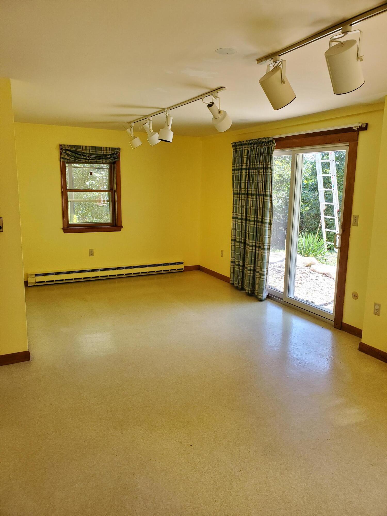 67 Blacksmith Shop Road Falmouth, MA 02540 - Photo 18 of 38 20200912_124126