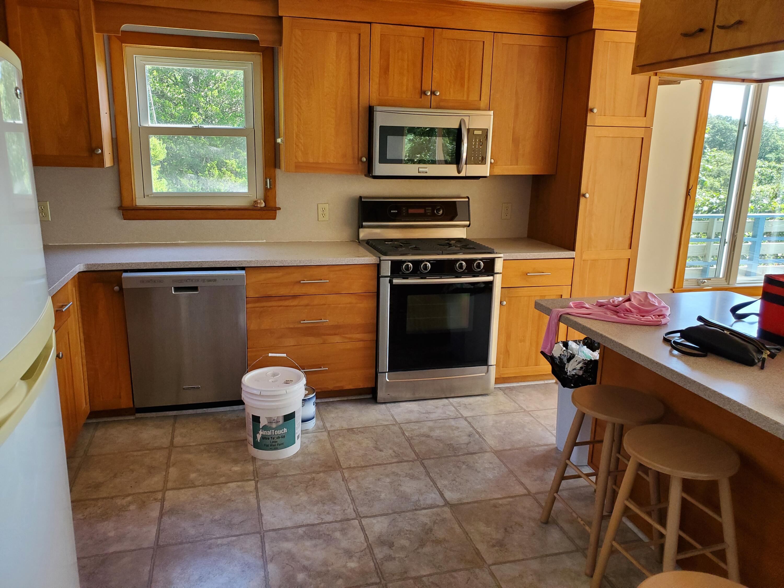 67 Blacksmith Shop Road Falmouth, MA 02540 - Photo 9 of 38 20200912_124108