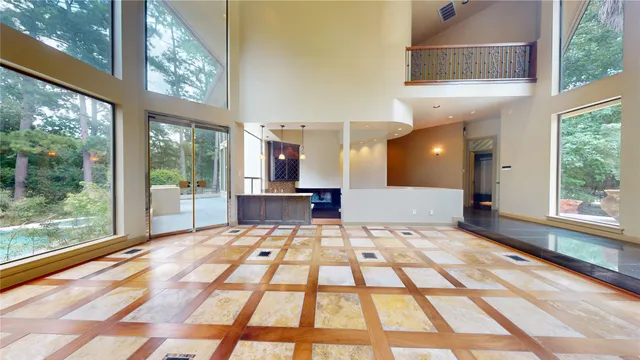 $10,000 | 24 Autumn Crescent, The Woodlands, TX 77381