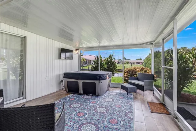 $389,999 | 4711 Forest Glen Drive, North Fort Myers, FL 33903