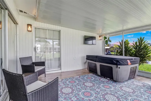 $389,999 | 4711 Forest Glen Drive, North Fort Myers, FL 33903