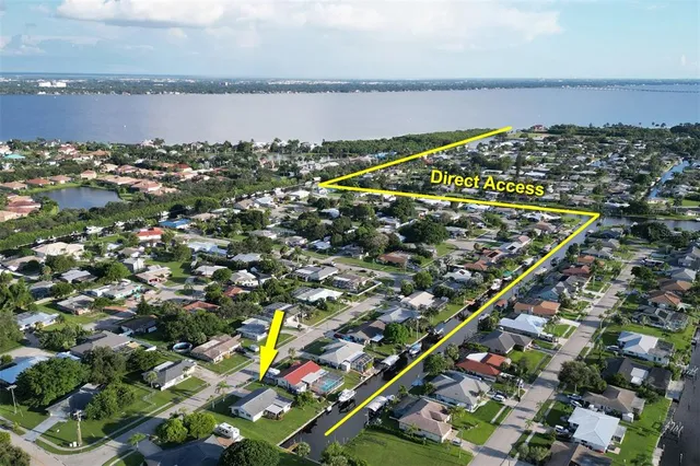 $389,999 | 4711 Forest Glen Drive, North Fort Myers, FL 33903