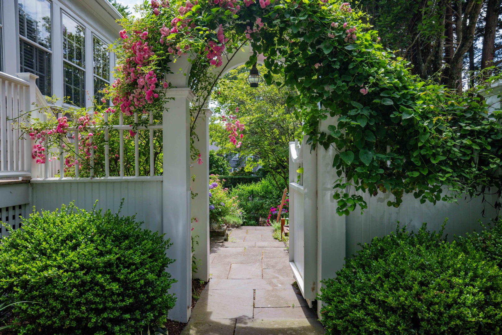 9 Pleasant Street Nantucket, MA 02554 - Photo 49 of 57