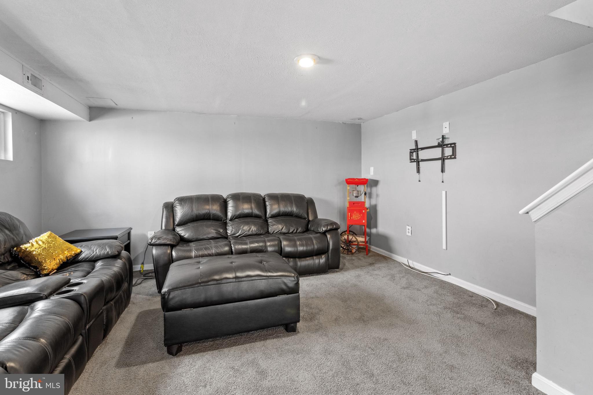2805 Welsh Road Philadelphia, PA 19152 - Photo 21 of 31 Gallery Image 21