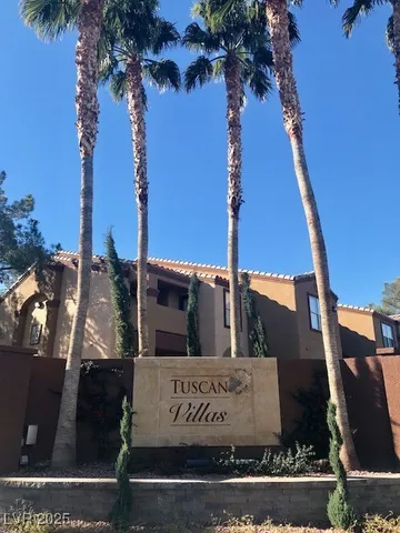 $1,175 | 5055 West Hacienda Avenue, Unit 2210, Las Vegas, NV 89118