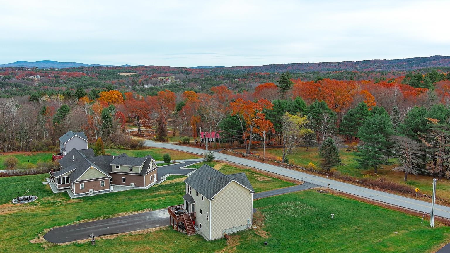 195 Zion Hill Road Northfield, NH 03276 - Photo 3 of 27