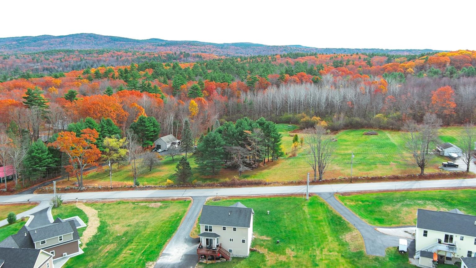 195 Zion Hill Road Northfield, NH 03276 - Photo 4 of 27