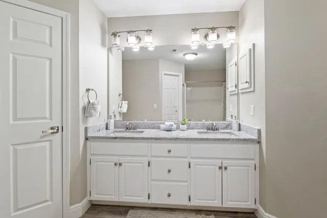 $530,000 | 2005 Cardinal Lane, Navarre, FL 32566