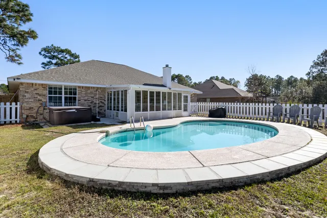 $530,000 | 2005 Cardinal Lane, Navarre, FL 32566