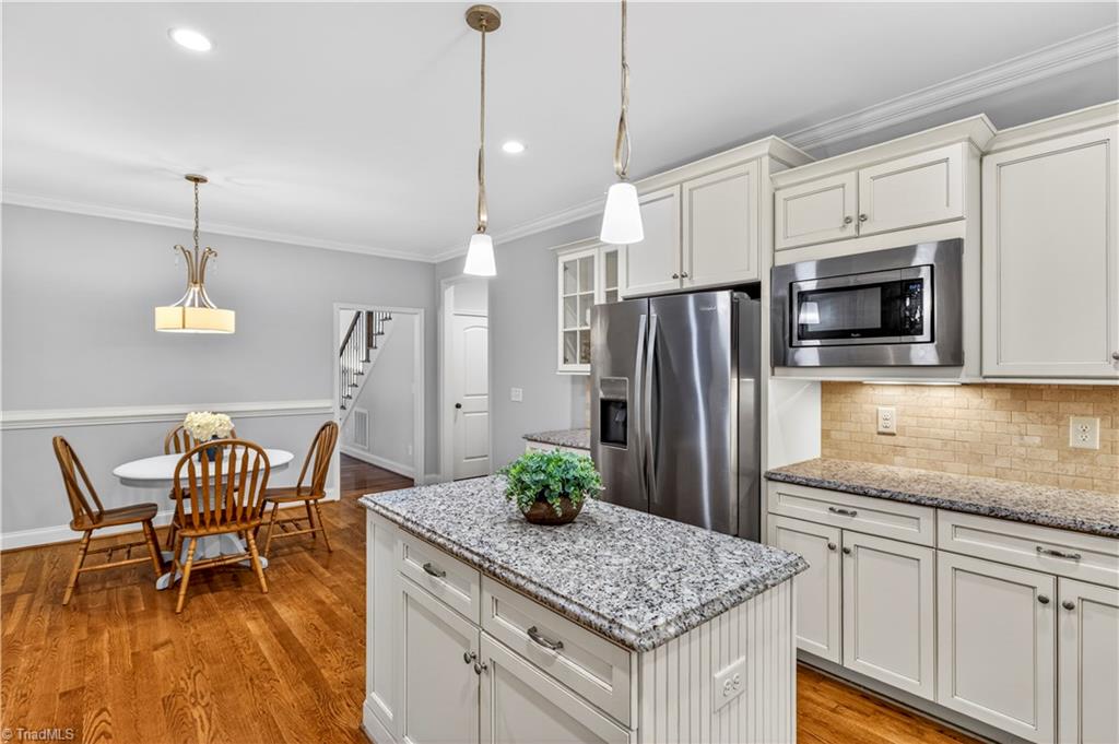 5414 Rambling Road Greensboro, NC 27409 - Photo 15 of 37