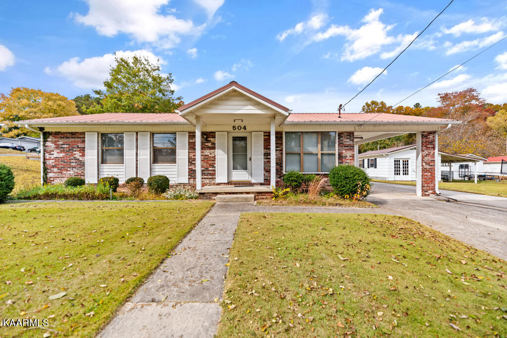 504 Robertsville Road Oak Ridge, TN 37830 - Photo 1 of 20 504