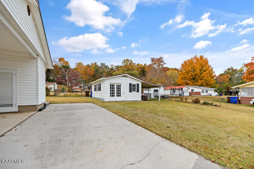 504 Robertsville Road Oak Ridge, TN 37830 - Photo 19 of 20 Storage Building