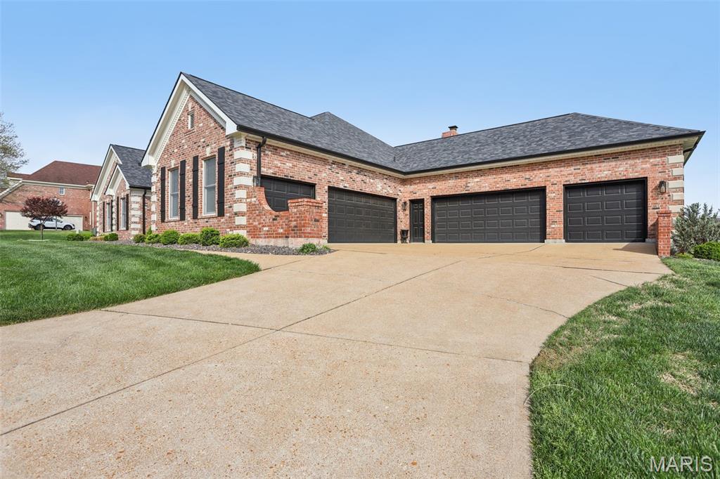 550 Inverrary Court Eureka, MO 63025 - Photo 4 of 68