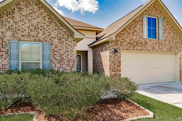 $245,000 | 13717 Fig Drive, Denham Springs, LA 70726