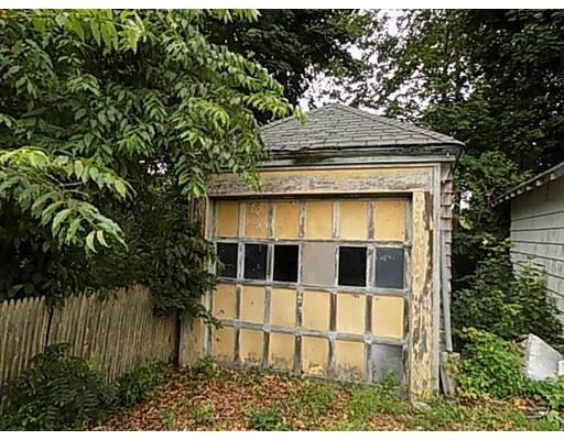 318 Doherty Street Fall River, MA 02720 - Photo 4 of 13 Gallery Image 4