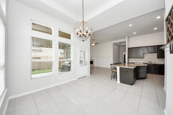 $317,500 | 12 Montecito Lane, Manvel, TX 77578