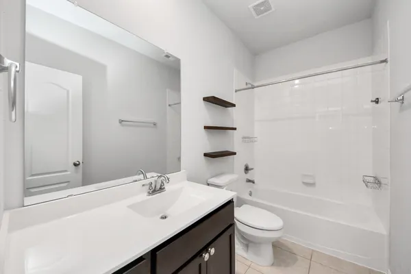 $317,500 | 12 Montecito Lane, Manvel, TX 77578