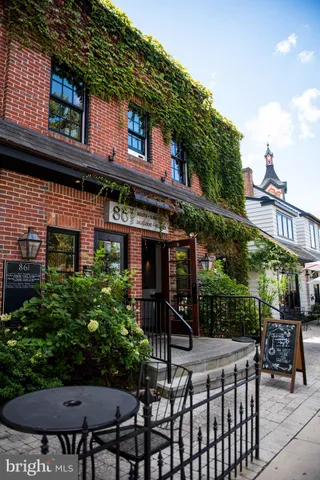 $1,275,000 | 52 Tradesville Drive, Unit 83, Doylestown, PA 18901