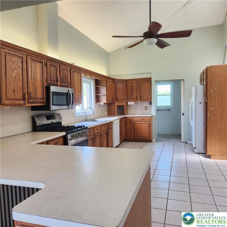 2357 Spring Street Coplay, PA 18037 - Photo 8 of 39 Gallery Image 8