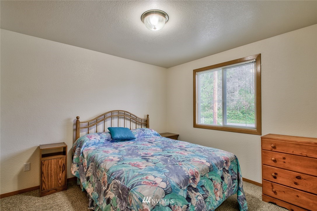 18828 Sulfur Springs Road Mount Vernon, WA 98274 - Photo 14 of 23 Gallery Image 14