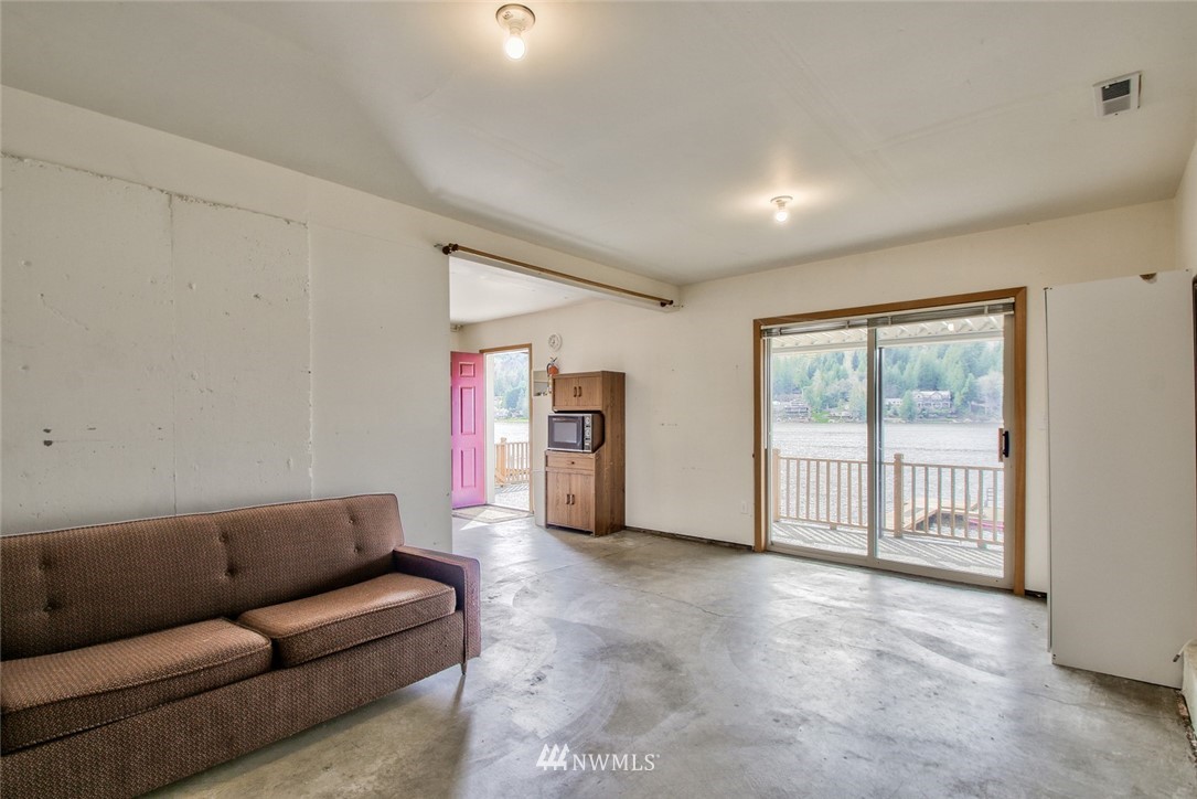 18828 Sulfur Springs Road Mount Vernon, WA 98274 - Photo 15 of 23 Gallery Image 15