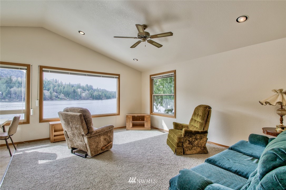 18828 Sulfur Springs Road Mount Vernon, WA 98274 - Photo 6 of 23 Gallery Image 6
