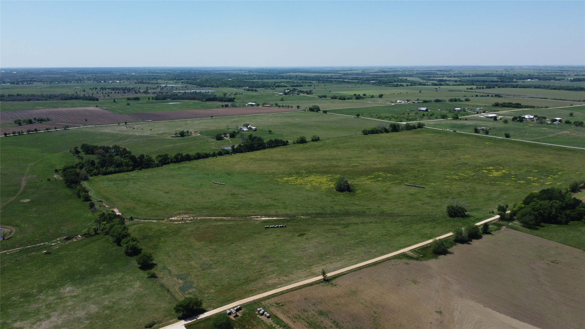 2 County Road 440 Thorndale, TX 76577 - Photo 4 of 29 an aerial view of a house with a yard