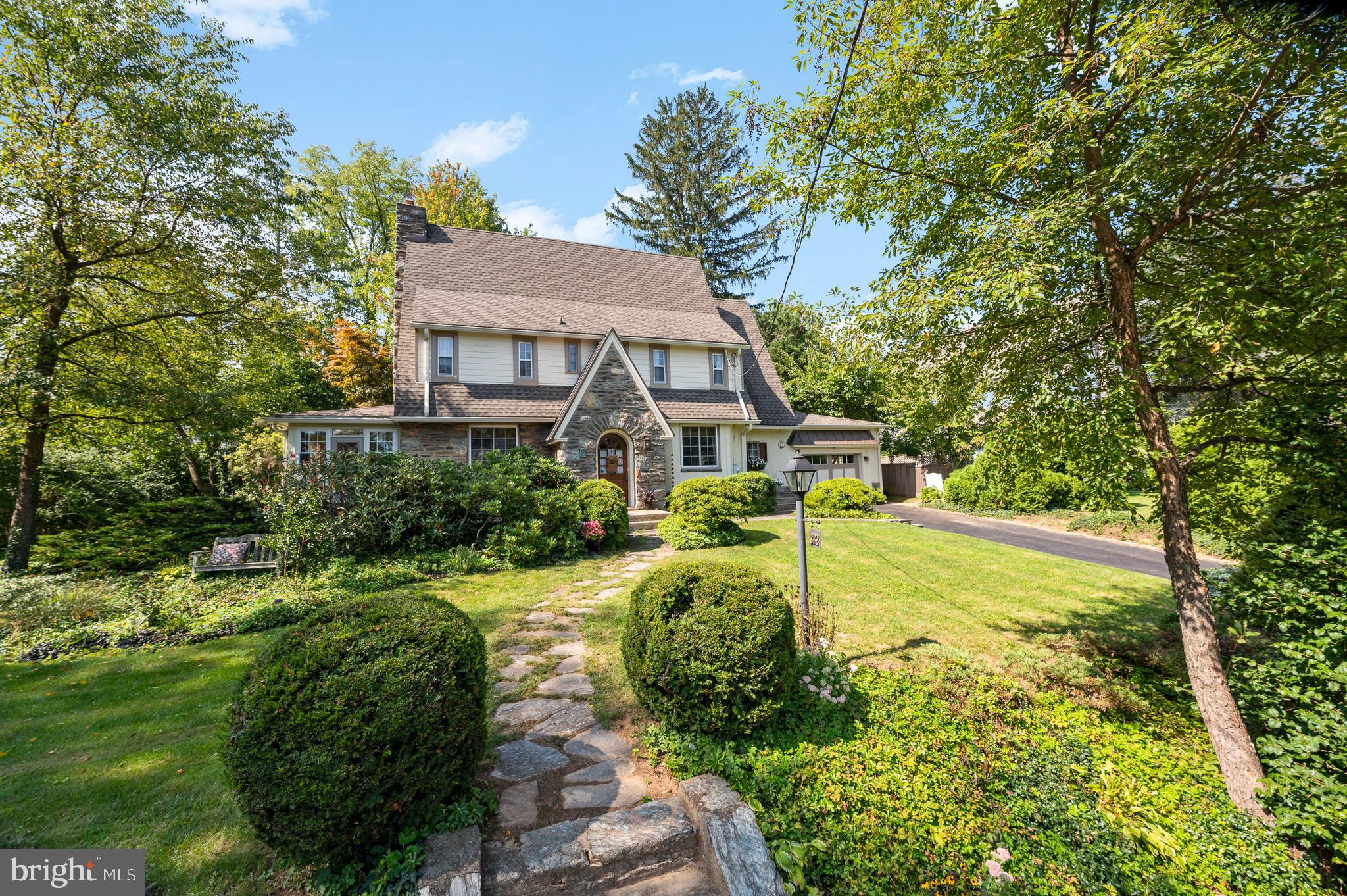 232 Walnut Road Wayne, PA 19087 - Photo 3 of 35 Located in the Wonderful Deepdale Neighborhood